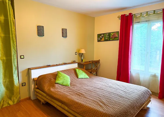 Le Domaine De Rose Lourdes